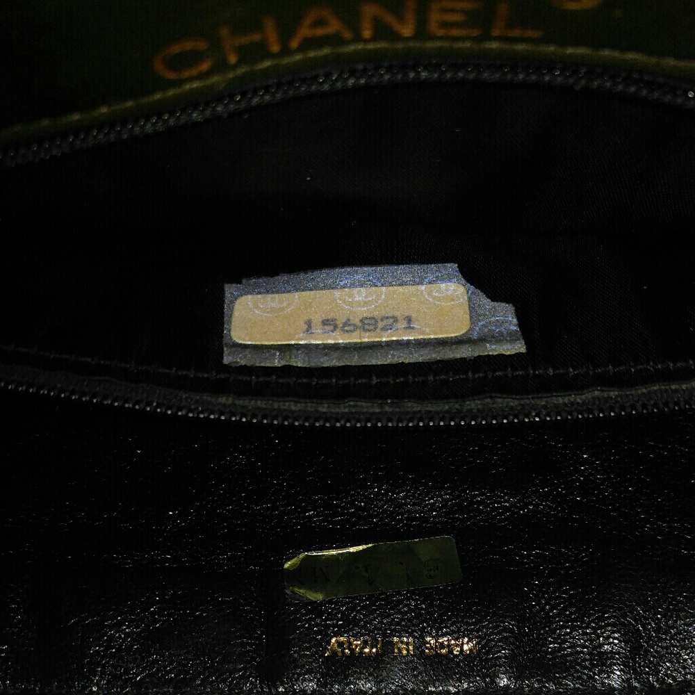 🔗SOLD🔗CHANEL RUNWAY/PROTOTYPE Vintage Flap Bag! - Picture 8 of 8